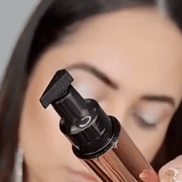Eyeliner Rezistent la Apă Ultra Negru